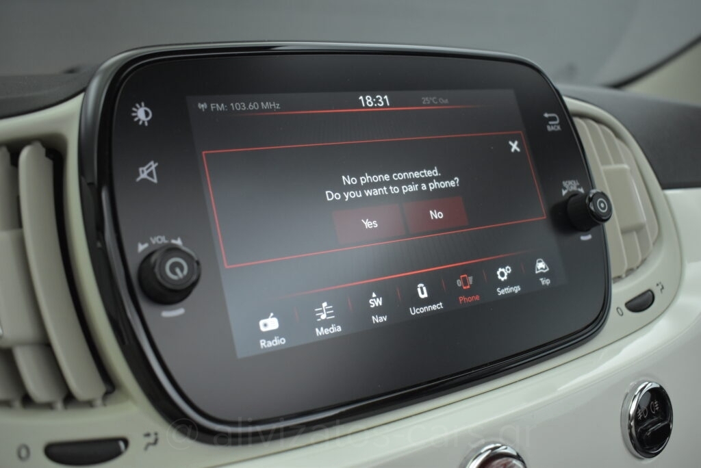 Fiat 500 - 1.2 Cabrio Lounge Navigation Led