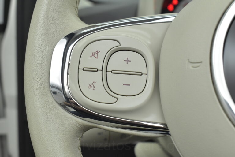 Fiat 500 - 1.2 Cabrio Lounge Navigation Led