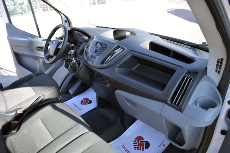 Ford Transit - 2.0 TDCi 350 L3 Base 130hp Διπλά Λάστιχα RWD