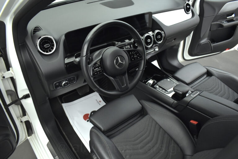 Mercedes-Benz B 180d - 1.3 e Plug-in 8G-DCT Style 218hp Camera