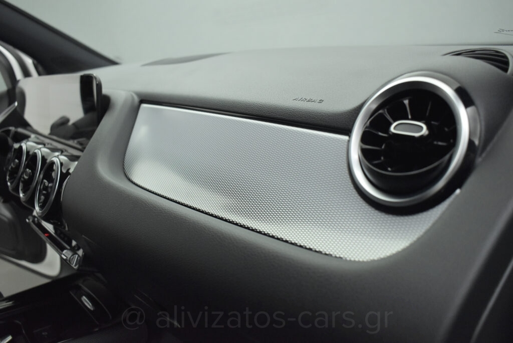 Mercedes-Benz B 180d - 1.3 e Plug-in 8G-DCT Style 218hp Camera