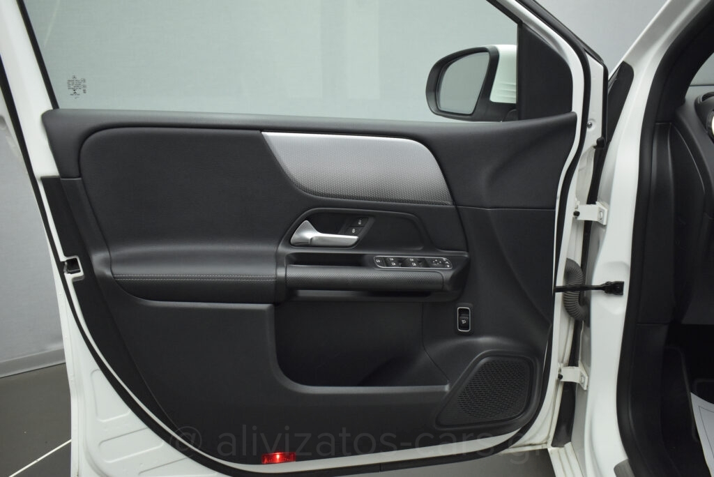 Mercedes-Benz B 180d - 1.3 e Plug-in 8G-DCT Style 218hp Camera