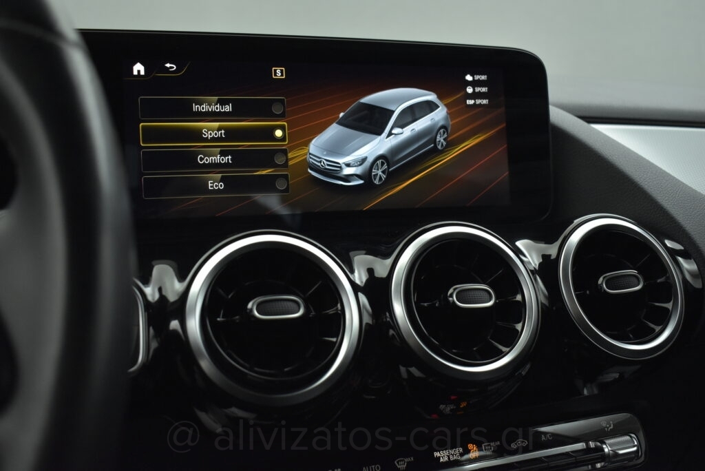 Mercedes-Benz B 180d - 1.3 e Plug-in 8G-DCT Style 218hp Camera