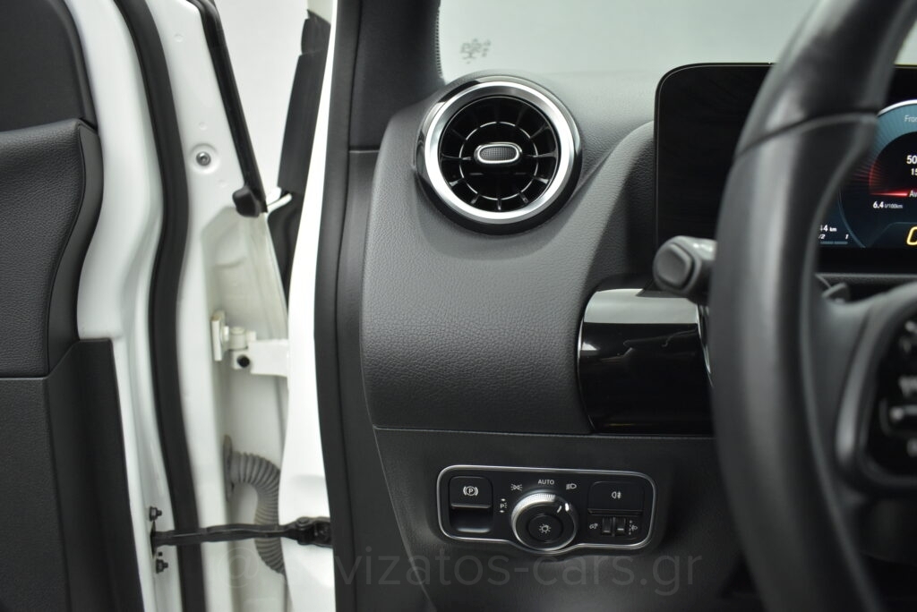 Mercedes-Benz B 180d - 1.3 e Plug-in 8G-DCT Style 218hp Camera