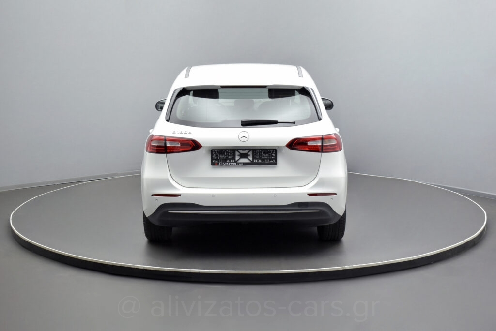 Mercedes-Benz B 180d - 1.3 e Plug-in 8G-DCT Style 218hp Camera