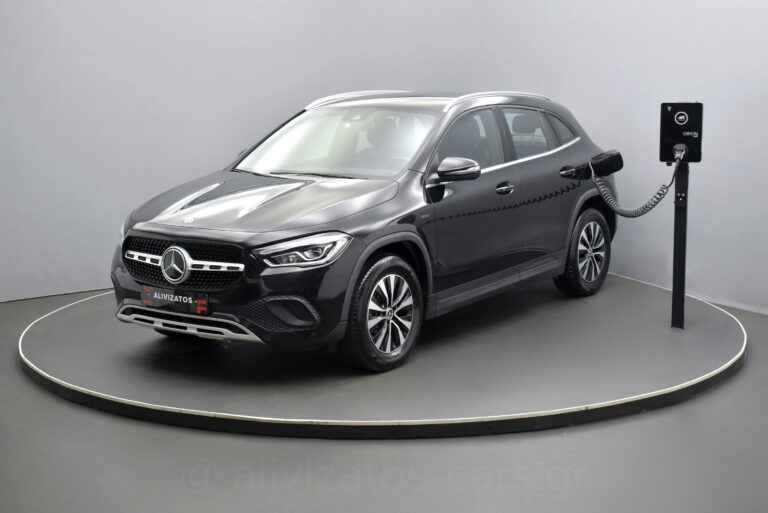 Mercedes-Benz CLA 250 - 1.3 e Plug-in 8G-DCT Style 218hp Camera