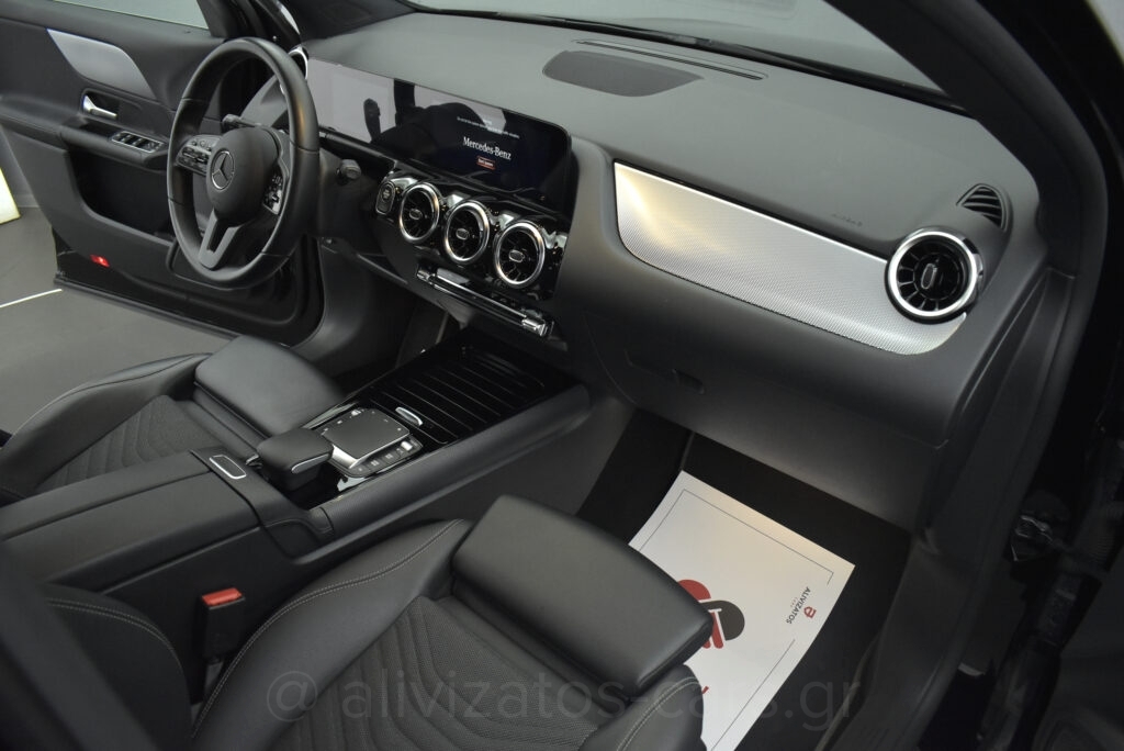 Mercedes-Benz CLA 250 - 1.3 e Plug-in 8G-DCT Style 218hp Camera