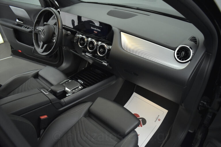 Mercedes-Benz CLA 250 - 1.3 e Plug-in 8G-DCT Style 218hp Camera