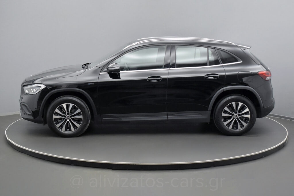 Mercedes-Benz CLA 250 - 1.3 e Plug-in 8G-DCT Style 218hp Camera