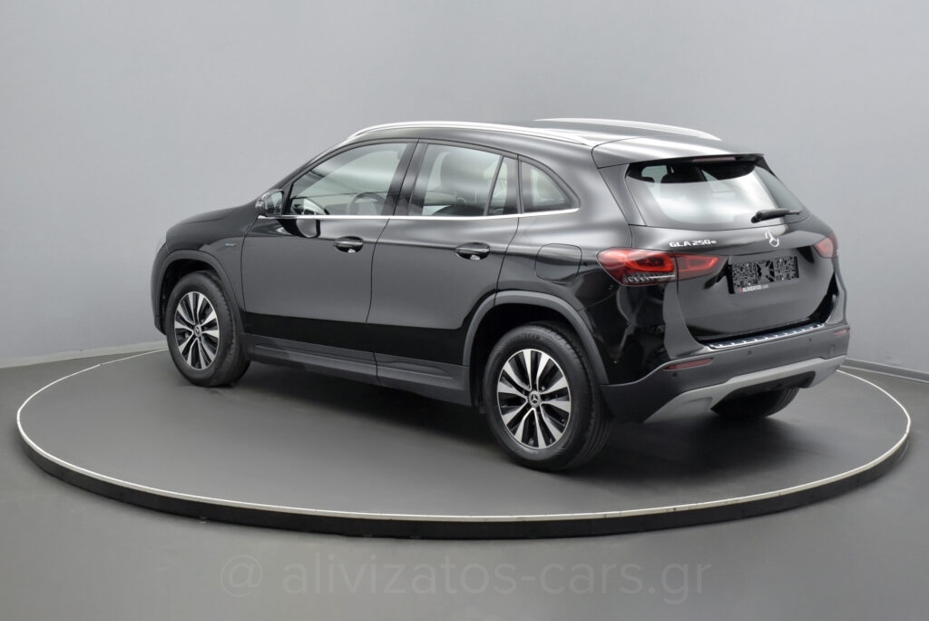 Mercedes-Benz CLA 250 - 1.3 e Plug-in 8G-DCT Style 218hp Camera