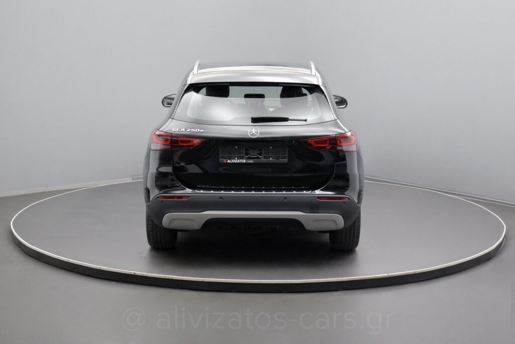 Mercedes-Benz CLA 250 - 1.3 e Plug-in 8G-DCT Style 218hp Camera