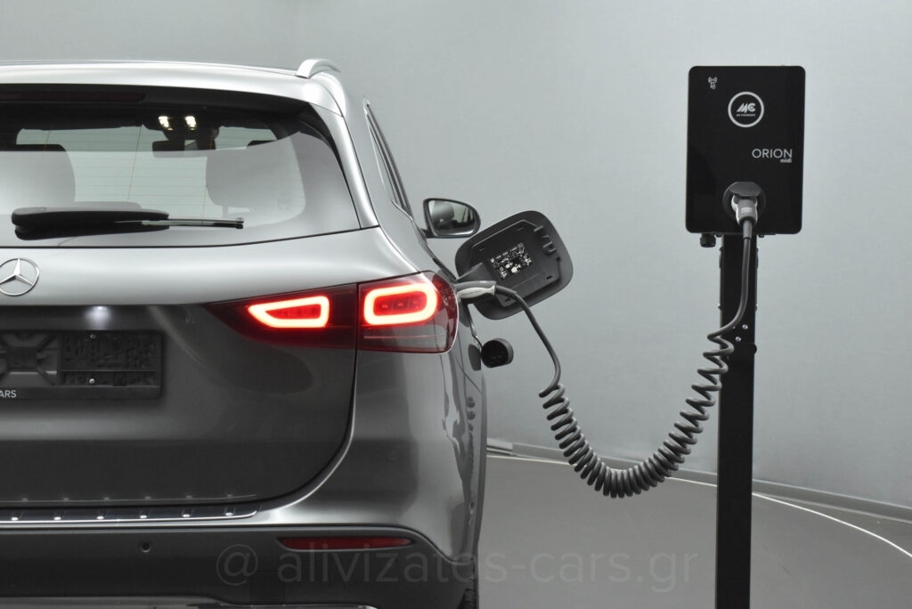 Mercedes-Benz GLA 250 - 1.3 e Plug-in 8G-DCT Progressive Navi 10''