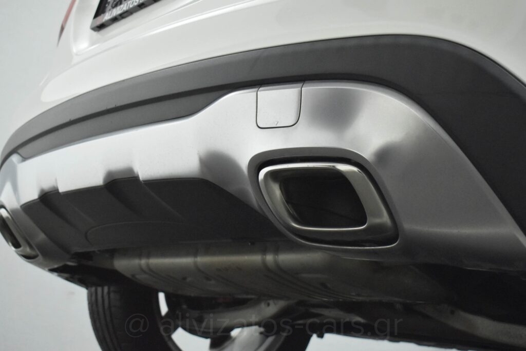 MERCEDES GLA 180 - 1.5 Urban Editiom Automatic Facelift