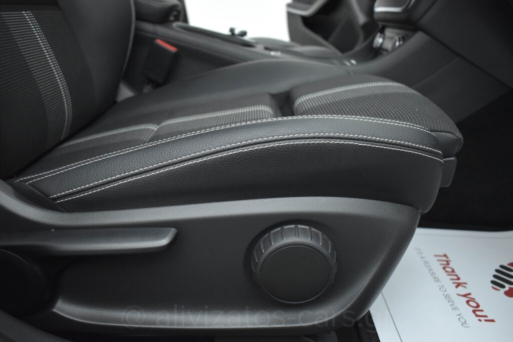 MERCEDES GLA 180 - 1.5 Urban Editiom Automatic Facelift