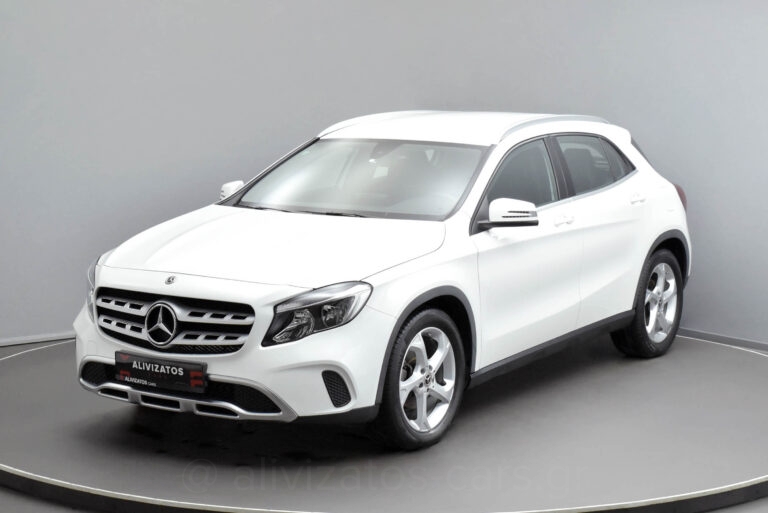 MERCEDES GLA 180 - 1.5 Urban Editiom Automatic Facelift