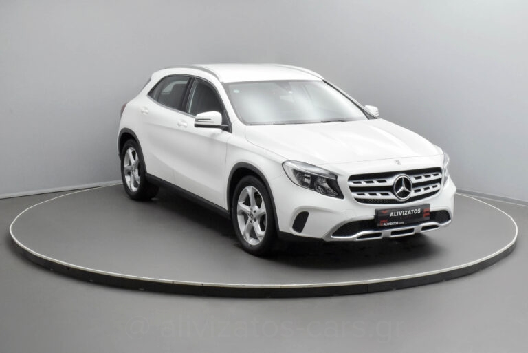 MERCEDES GLA 180 - 1.5 Urban Editiom Automatic Facelift