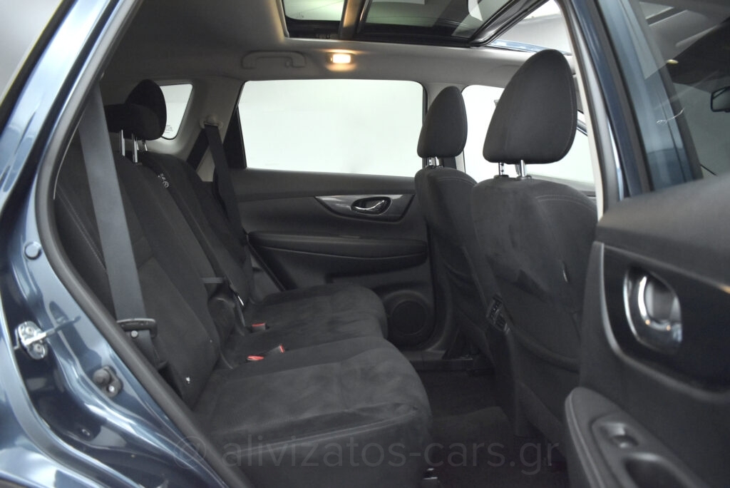 Nissan X-Trail - 1.6 dCi Xtronic Panorama Navi Camera 360