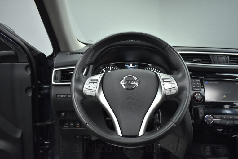 Nissan X-Trail - 1.6 dCi Xtronic Panorama Navi Camera 360