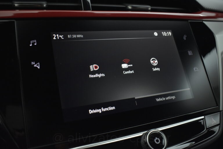 Opel Corsa - 1.2 ΑΤ8 130 hp Automatic GS line