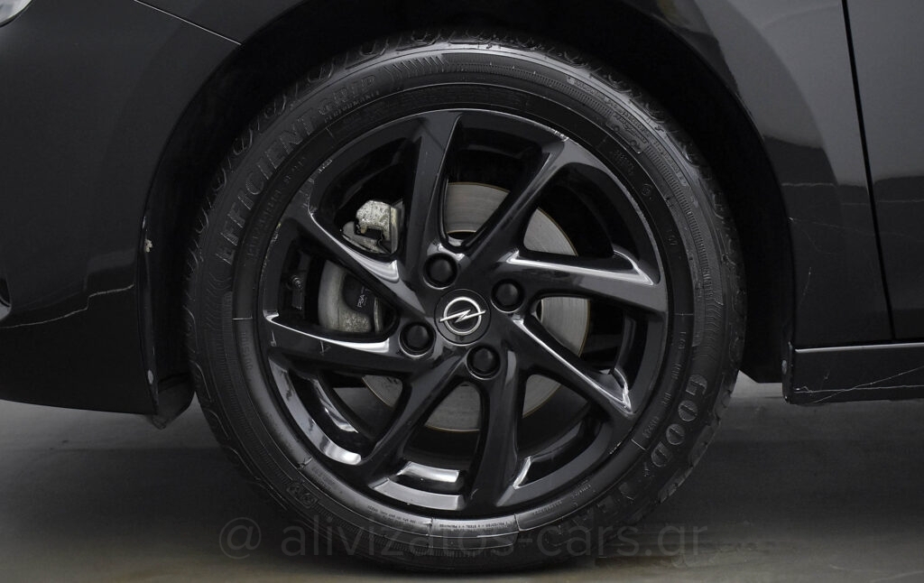 Opel Corsa - 1.2 ΑΤ8 130 hp Automatic GS line