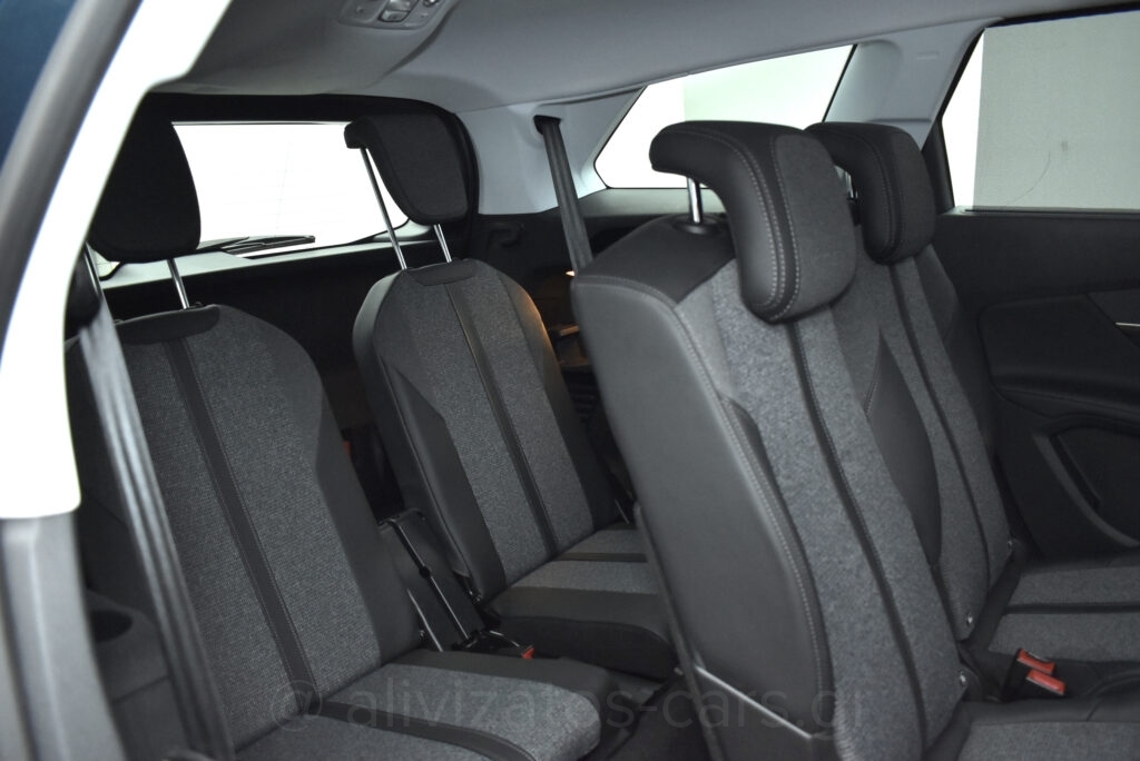 Peugeot 5008 - 1.5 BlueHDi EAT8 130hp Allure 7Seats