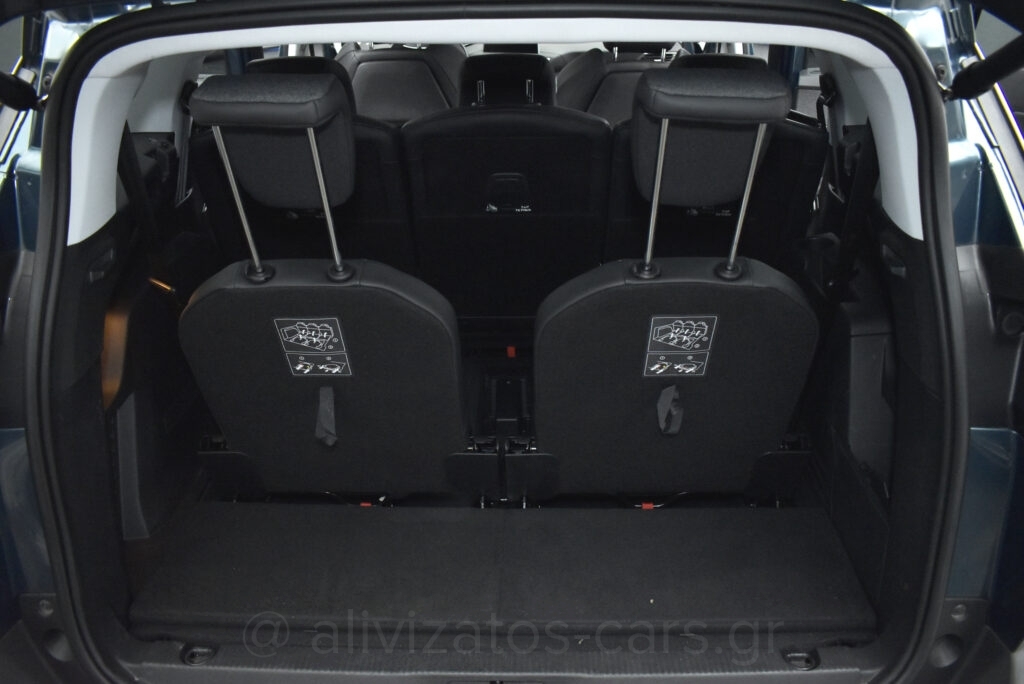 Peugeot 5008 - 1.5 BlueHDi EAT8 130hp Allure 7Seats