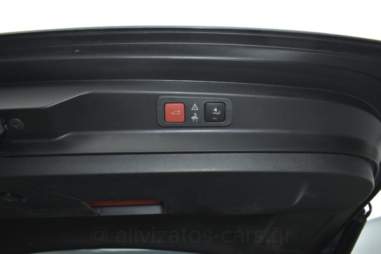 Peugeot 5008 - 1.5 BlueHDi EAT8 130hp Allure 7Seats