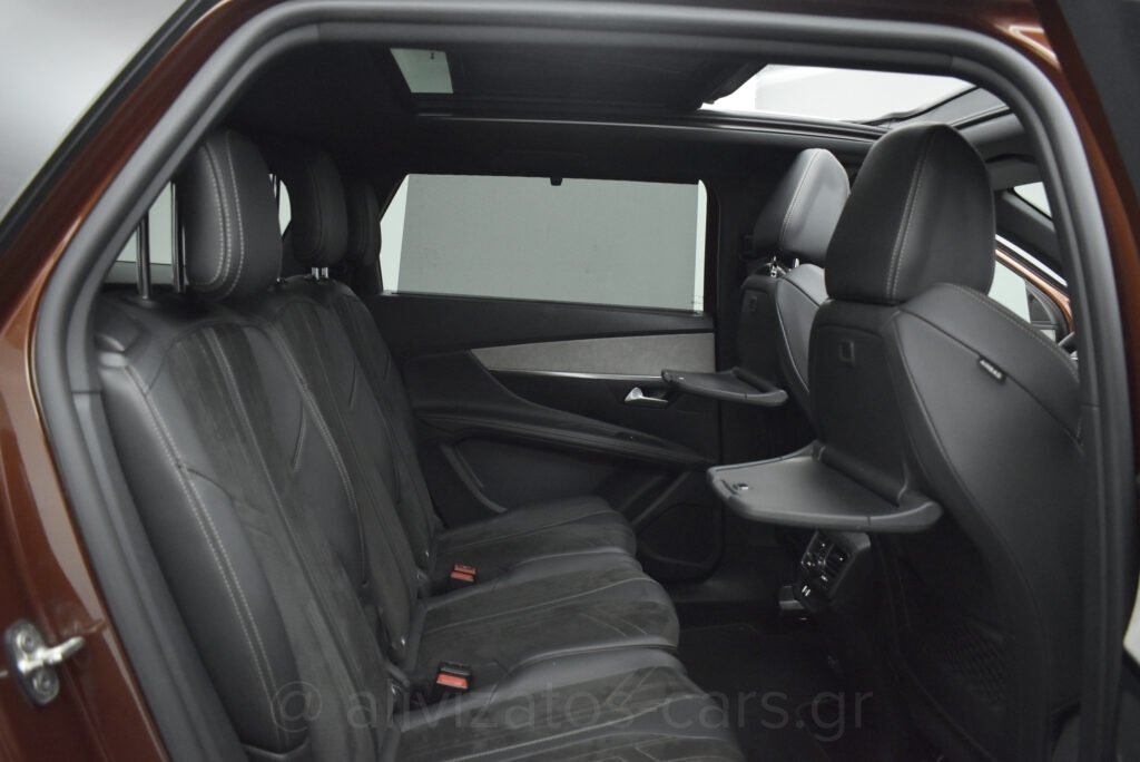 Peugeot 5008 - GT Line Panorαma Alcantara Leather 7Seats 130hp