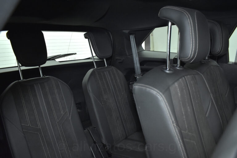 Peugeot 5008 - GT Line Panorαma Alcantara Leather 7Seats 130hp