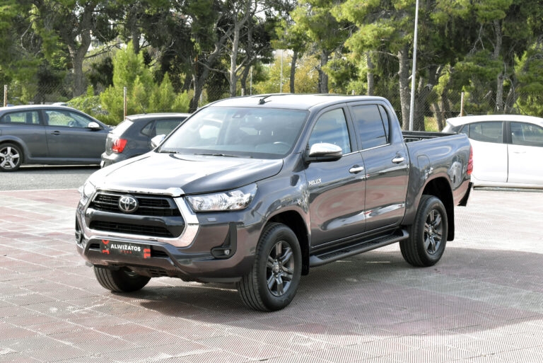 Toyota Hilux - 2.4 Double Cab 4x4 Cruiser Automatic Camera