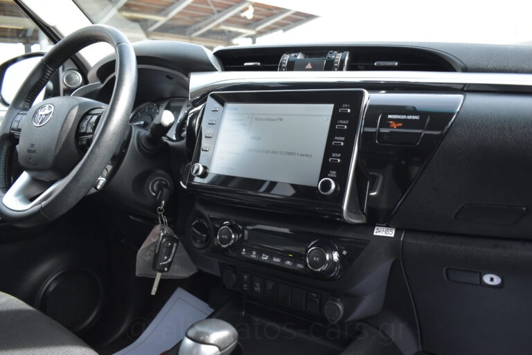 Toyota Hilux - 2.4 Double Cab 4x4 Cruiser Automatic Camera