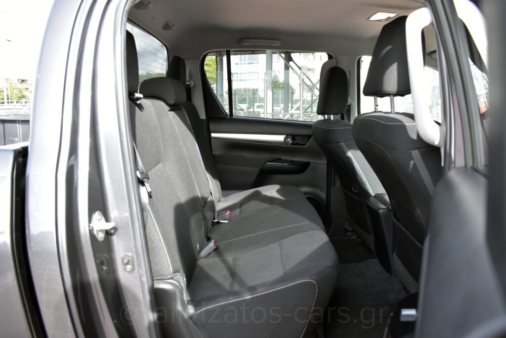 Toyota Hilux - 2.4 Double Cab 4x4 Cruiser Automatic Camera