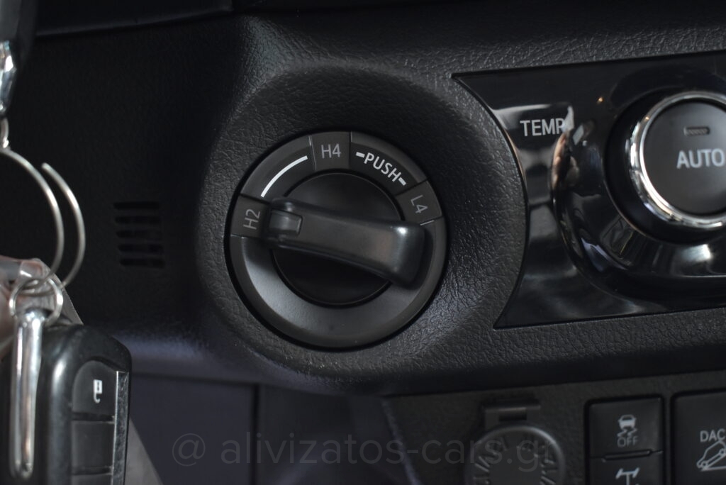 Toyota Hilux - 2.4 Double Cab 4x4 Cruiser Automatic Camera