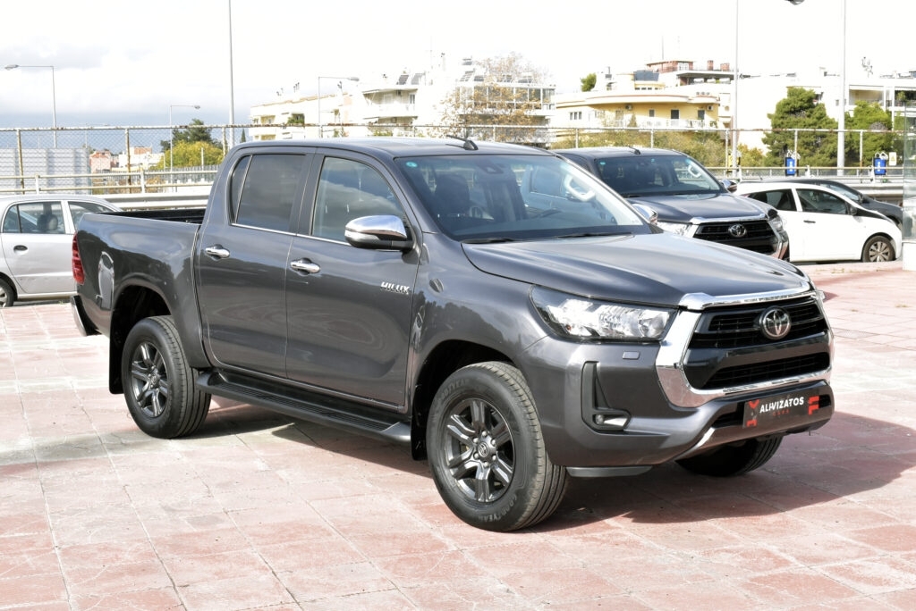 Toyota Hilux - 2.4 Double Cab 4x4 Cruiser Automatic Camera