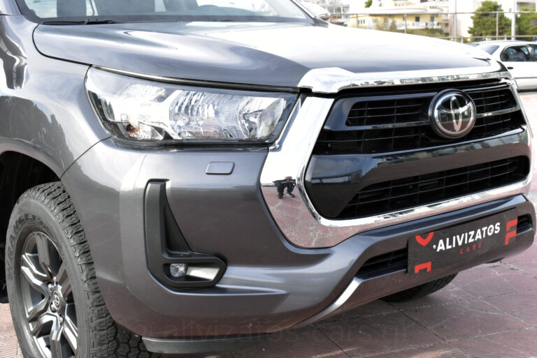 Toyota Hilux - 2.4 Double Cab 4x4 Cruiser Automatic Camera