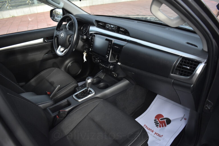 Toyota Hilux - 2.4 Double Cab 4x4 Cruiser Automatic Camera