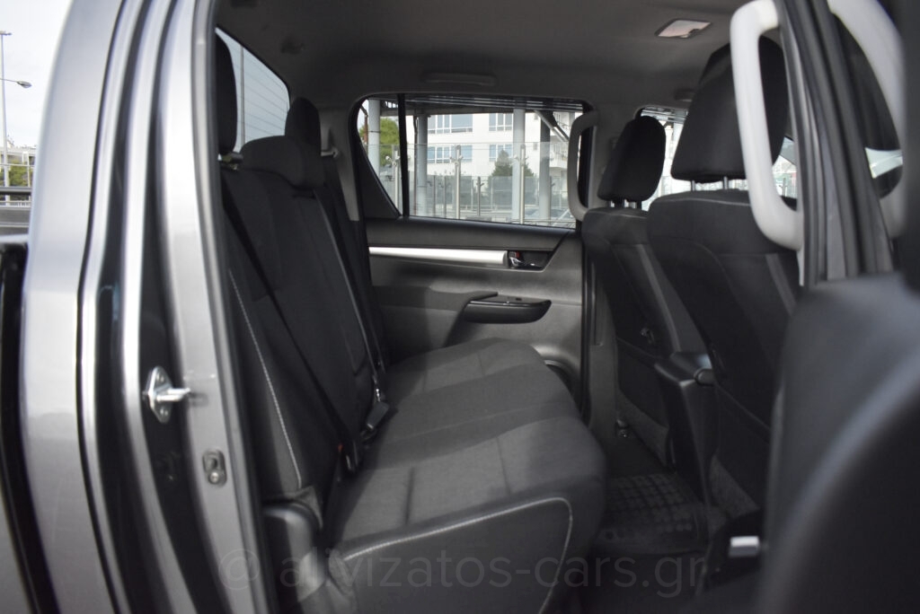 Toyota Hilux - 2.4 Double Cab 4x4 Cruiser Automatic Camera