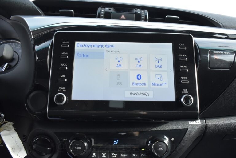 Toyota Hilux - 2.4 Double Cab 4x4 Cruiser Automatic Camera