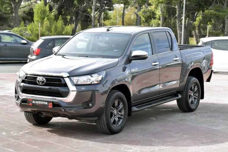 Toyota Hilux - 2.4 Double Cab 4x4 Cruiser Automatic Camera