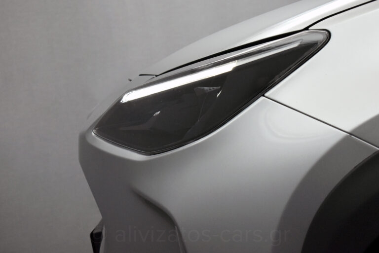 Toyota Yaris Cross - 1.5 Hybrid E-CVT Dynamic +Navigation