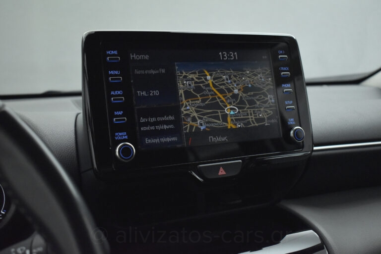 Toyota Yaris Cross - 1.5 Hybrid E-CVT Dynamic +Navigation