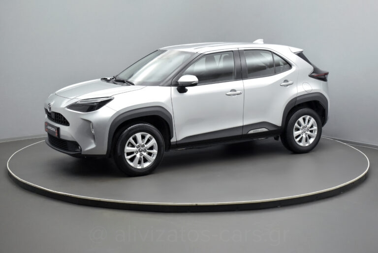 Toyota Yaris Cross - 1.5 Hybrid E-CVT Dynamic +Navigation