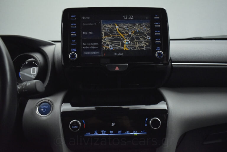 Toyota Yaris Cross - 1.5 Hybrid E-CVT Dynamic +Navigation