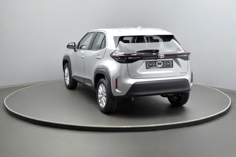 Toyota Yaris Cross - 1.5 Hybrid E-CVT Dynamic +Navigation