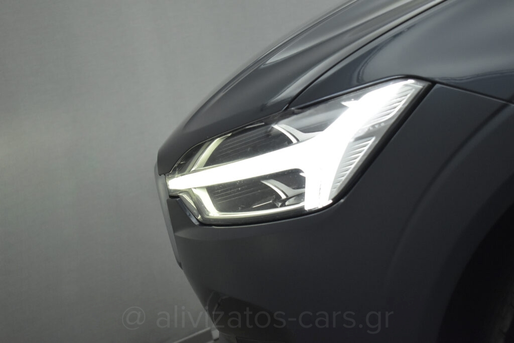 Volvo XC 60 -  B5 MHEV INSCRIPTION PANORAMA AWD 235hp