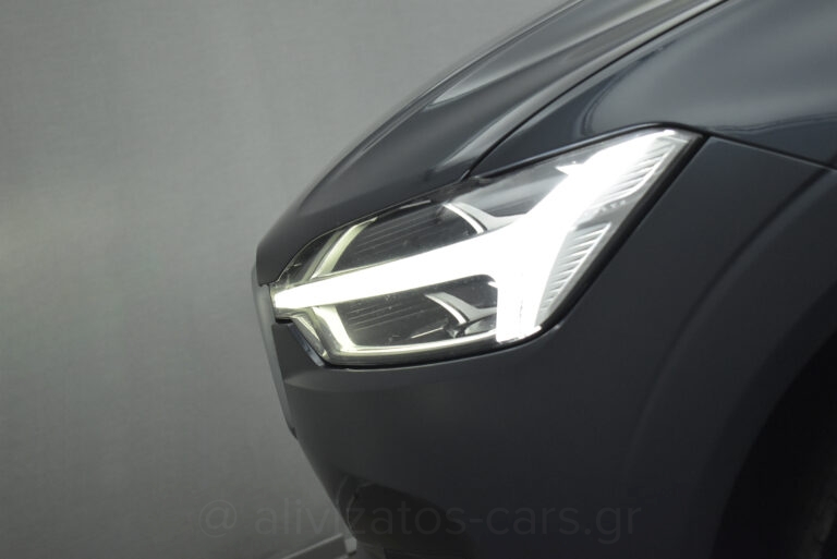 Volvo XC 60 -  B5 MHEV INSCRIPTION PANORAMA AWD 235hp