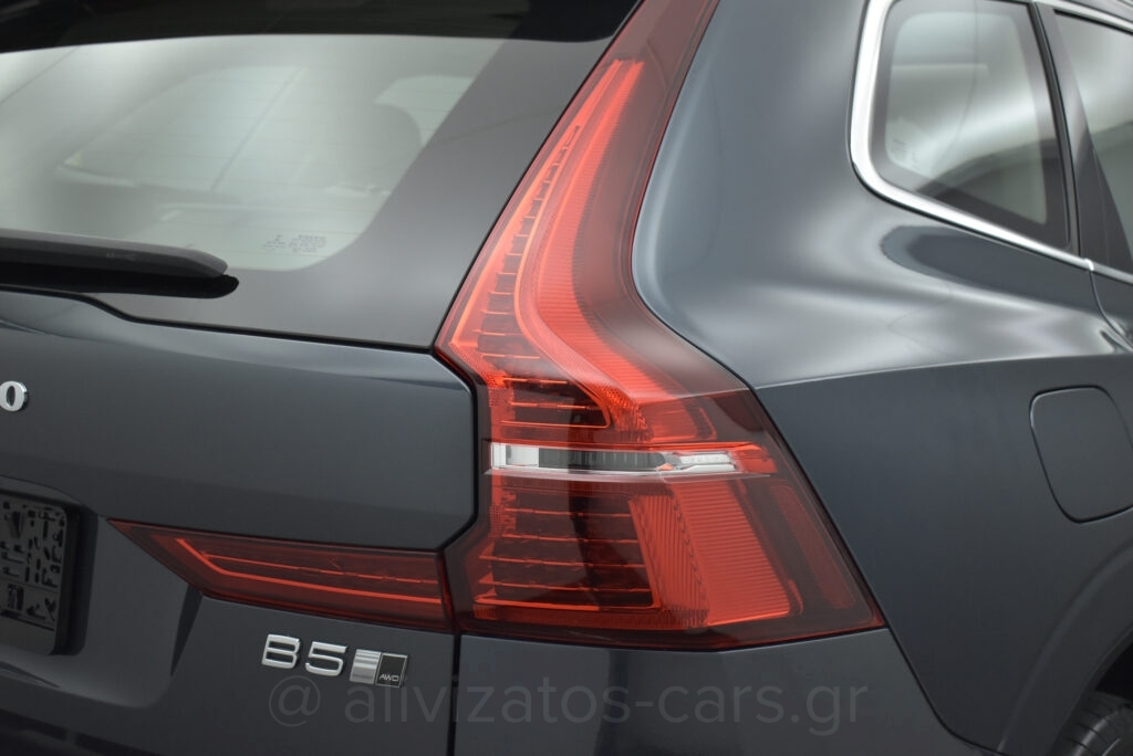 Volvo XC 60 -  B5 MHEV INSCRIPTION PANORAMA AWD 235hp