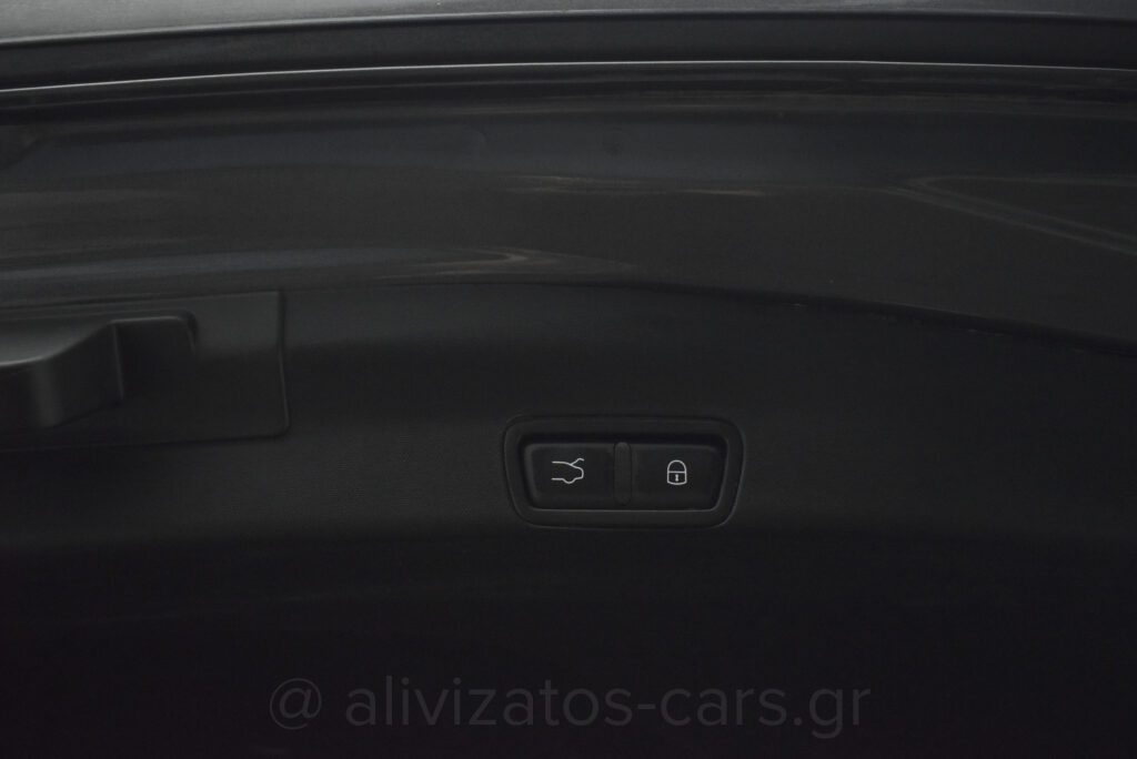 Alfa Romeo Stelvio - Veloce Ti Q4 EAT8 Panopama 211hp