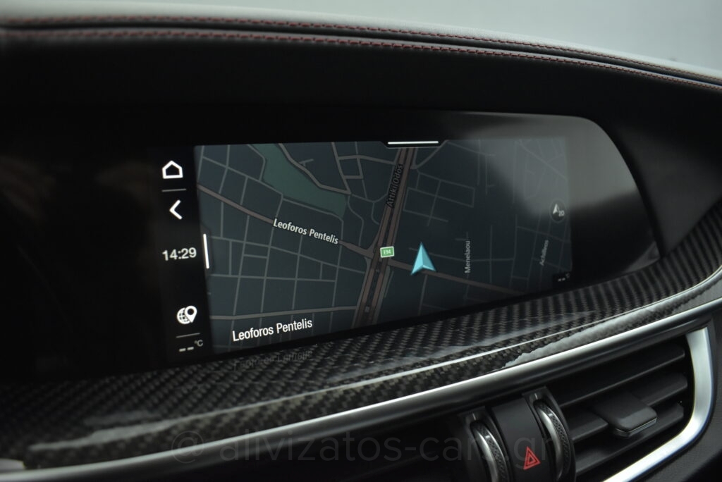 Alfa Romeo Stelvio - Veloce Ti Q4 EAT8 Panopama 211hp