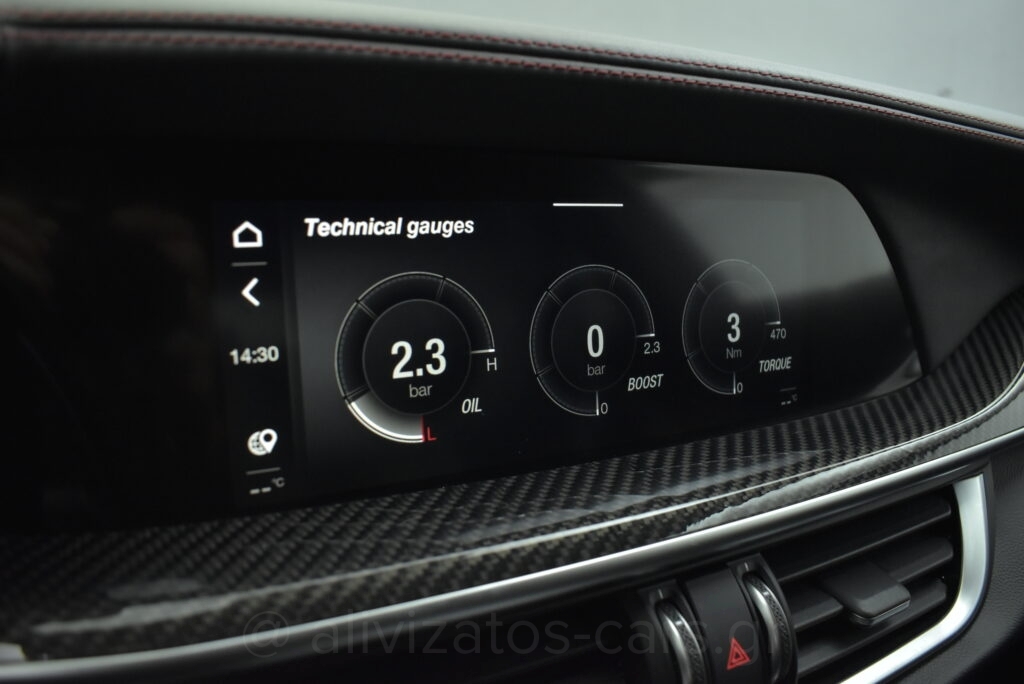 Alfa Romeo Stelvio - Veloce Ti Q4 EAT8 Panopama 211hp